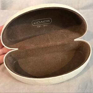 Coach sunglasses CASE only white and brown